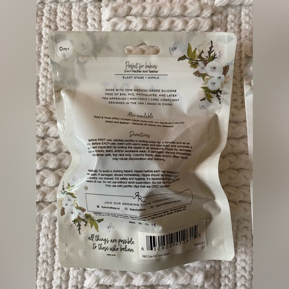 Ryan & Rose Cutie Pat Pacifier and Teether - Picture 5 of 9